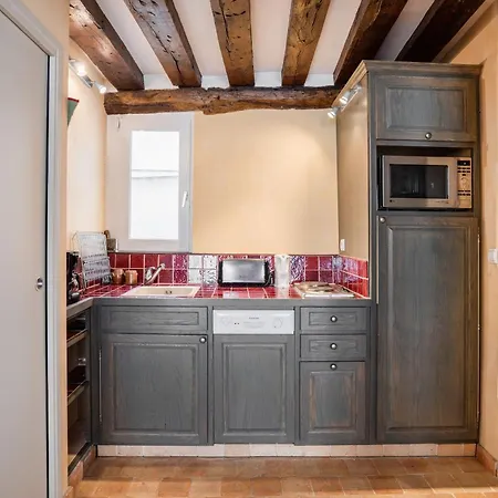 Bnbnova - Latin Quarter - Pantheon & Luxembourg Gardens Appartement *