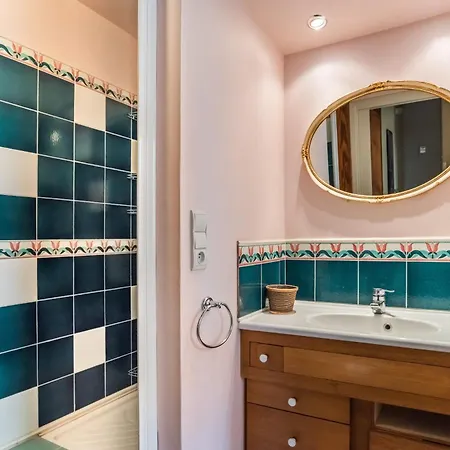 Bnbnova - Latin Quarter - Pantheon & Luxembourg Gardens * Parijs